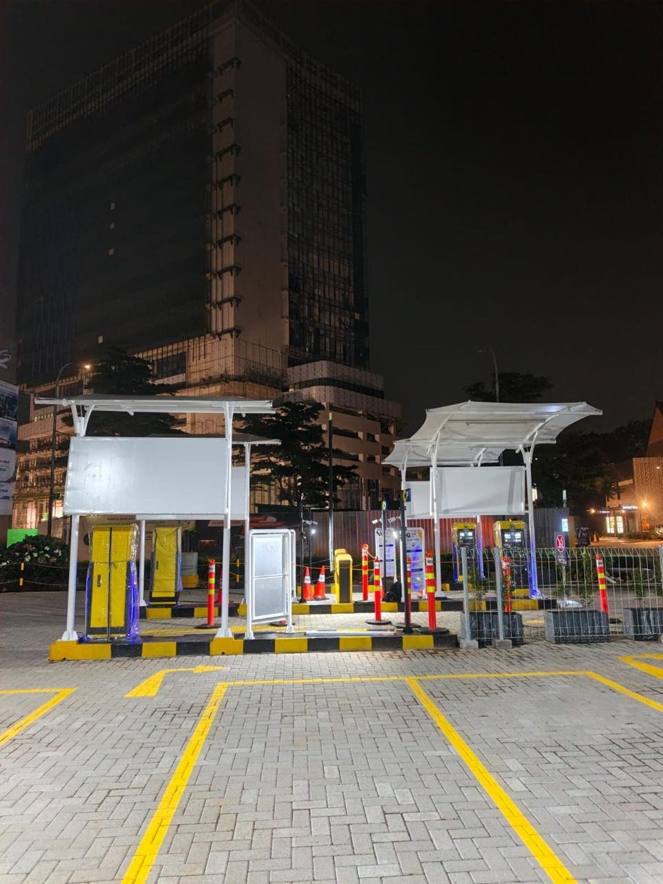 Proyek membrane area parkir